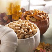 18oz Tin Salted Super Extra Large Virginia Peanuts