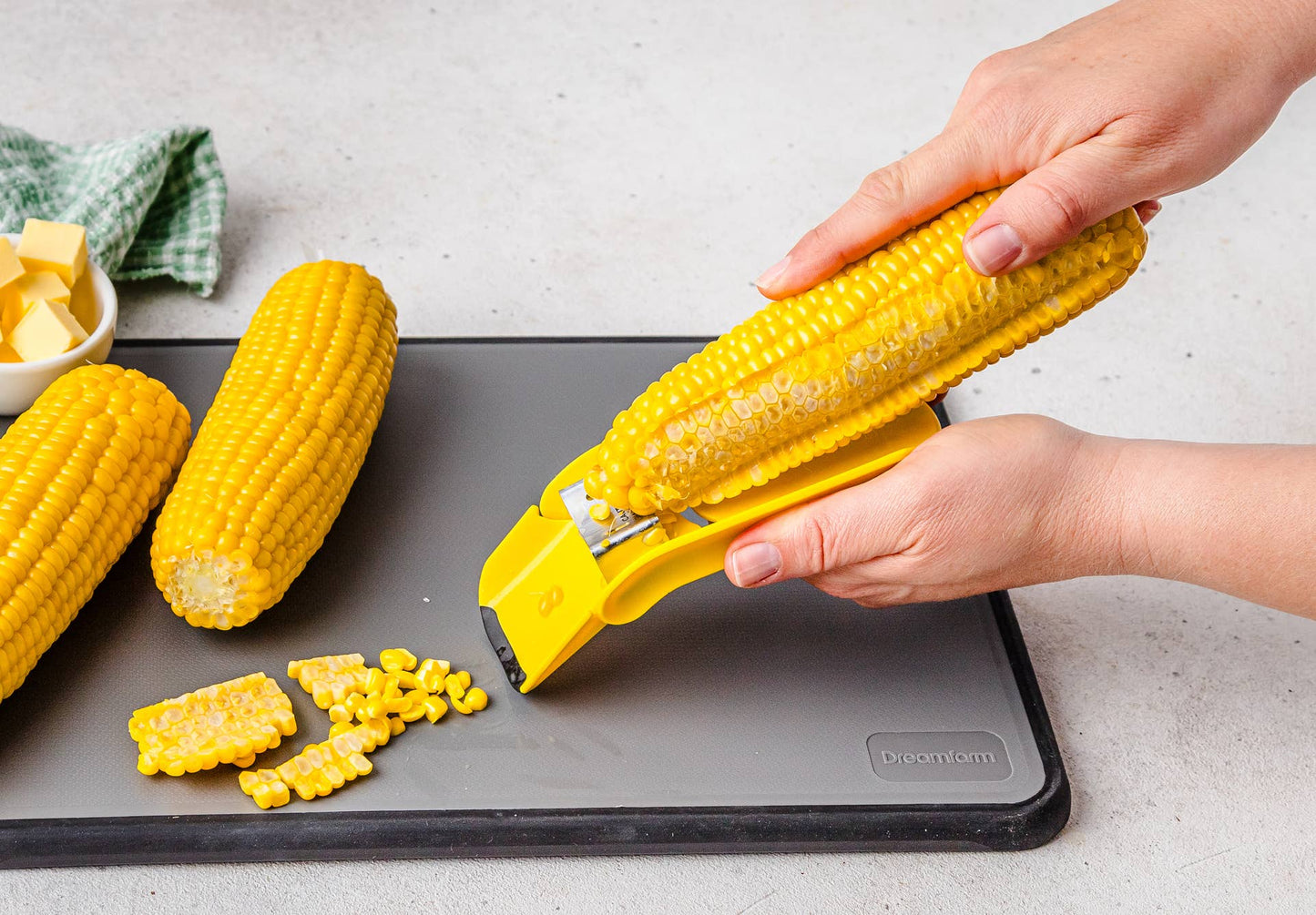Dreamfarm - Corpeel® - No Mess Corn Peeler