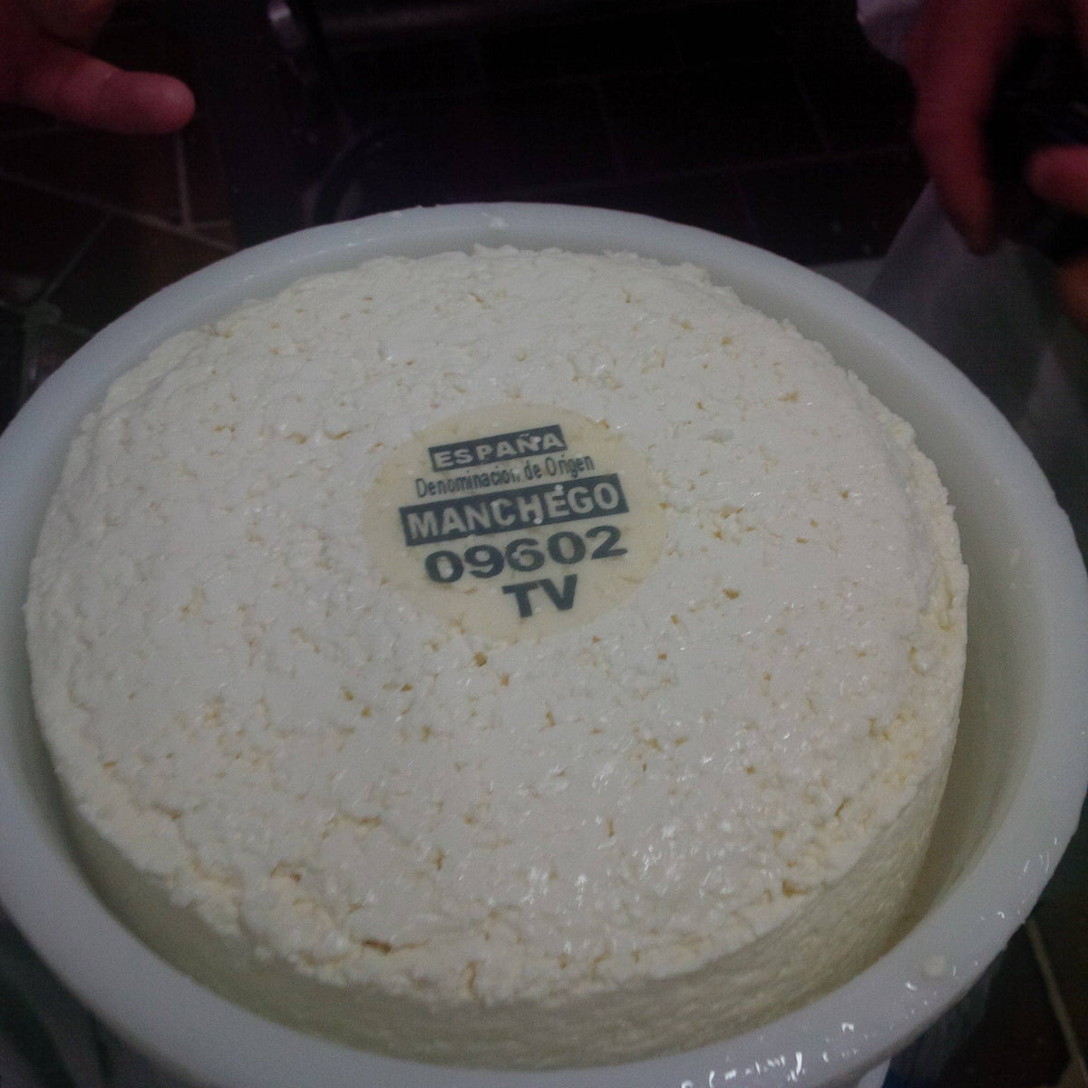 Nicola's Marketplace - DOP Aurora Manchego Kosher Cheese Wedge