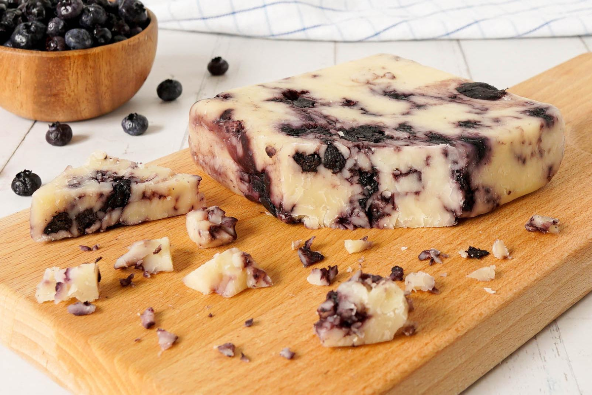 Keystone Cheese - Blueberry Infused Cheddar: 7oz.
