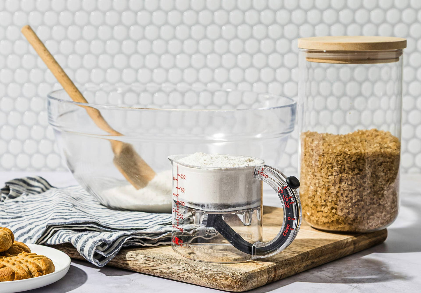 Dreamfarm - Upcup® - 4-in-1 Adjustable Measuring Cup