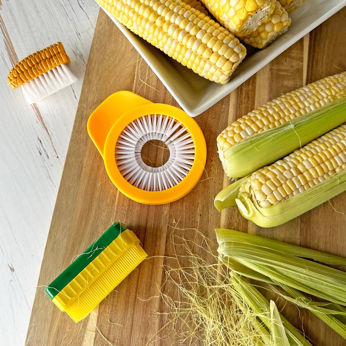 R&M International - Corn De-Silking Brush Bucket /15