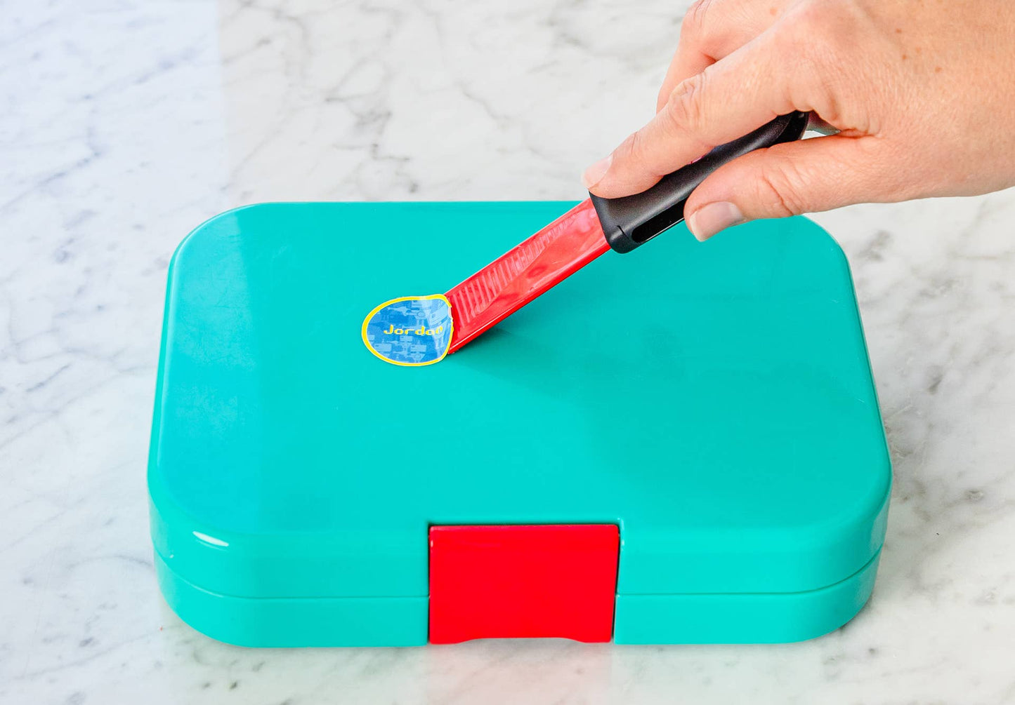 Cleana - Self Sharpening & Cleaning Scraper - Set of 2