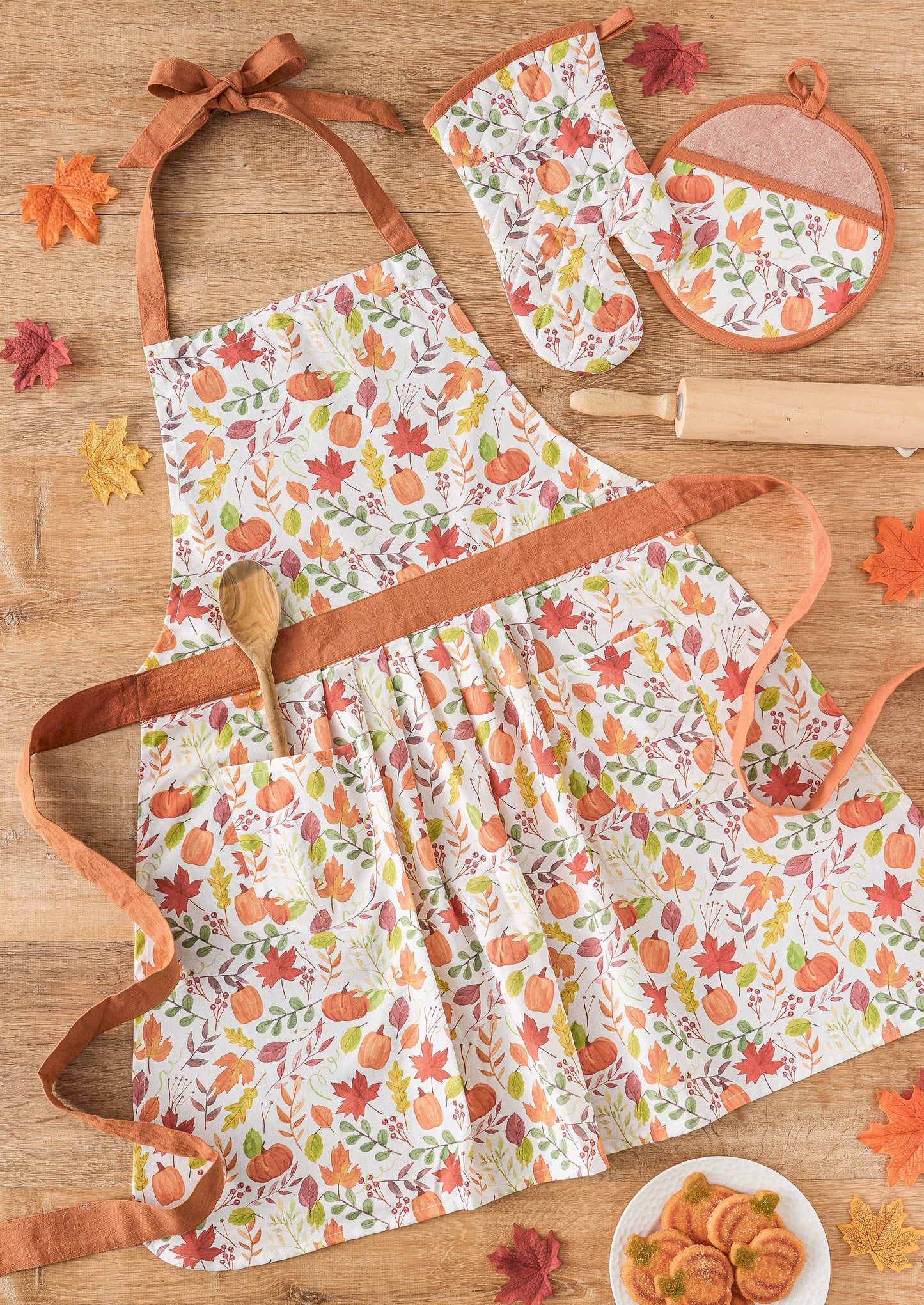 Hometown Harvest Printed Apron