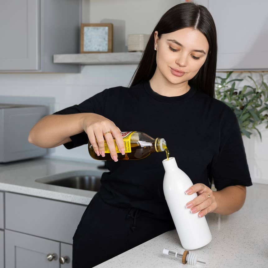 Fox Run White Ceramic Oil Bottle,17 oz Olive Oil Dispenser