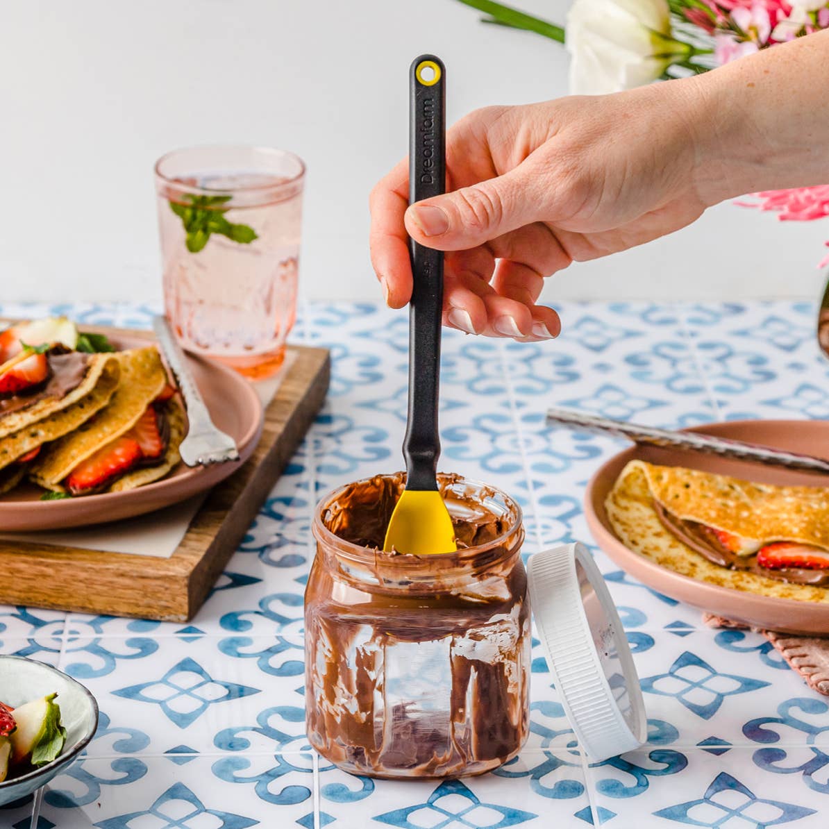 Mini Supoon - Sit Up Scraping Spoon