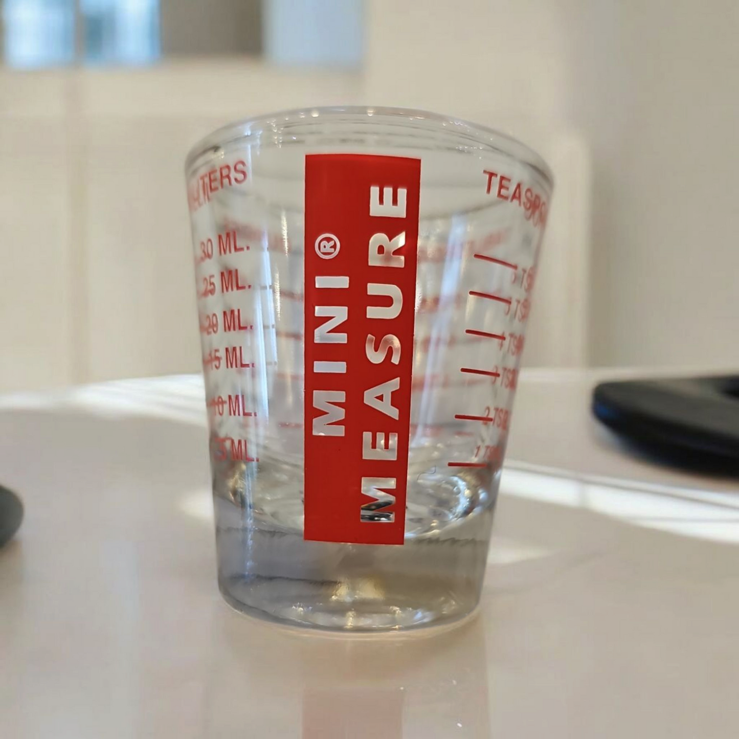 Mini Measure Red