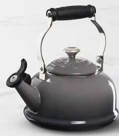 Le Creuset Whistling Tea Kettle - 17. oz - Flint