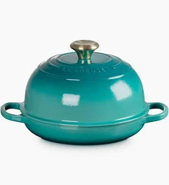 Le Creuset Signature Round Bread Oven - 9.5 In - Bleu Riviera
